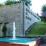 Escola Funchal (Madeira)