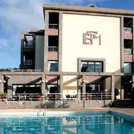 Escola Hotel 4*