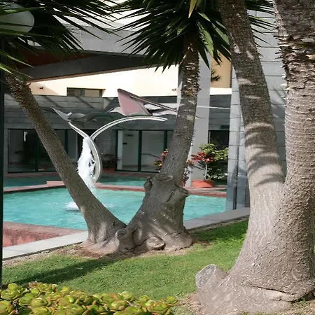 Escola Hotel Funchal (Madeira)