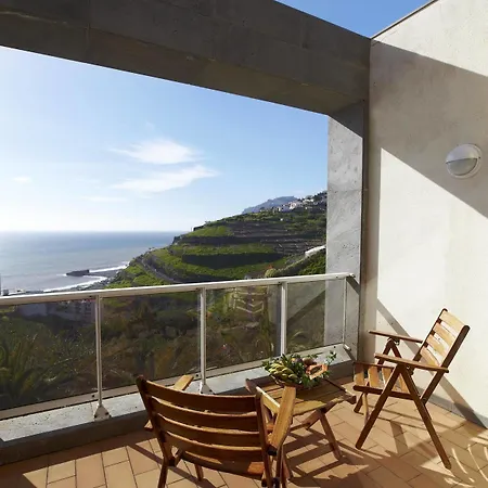 Escola Hotel Funchal (Madeira)