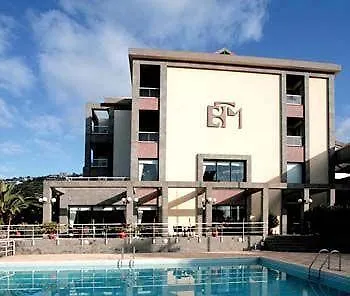Escola Ξενοδοχείο 4*