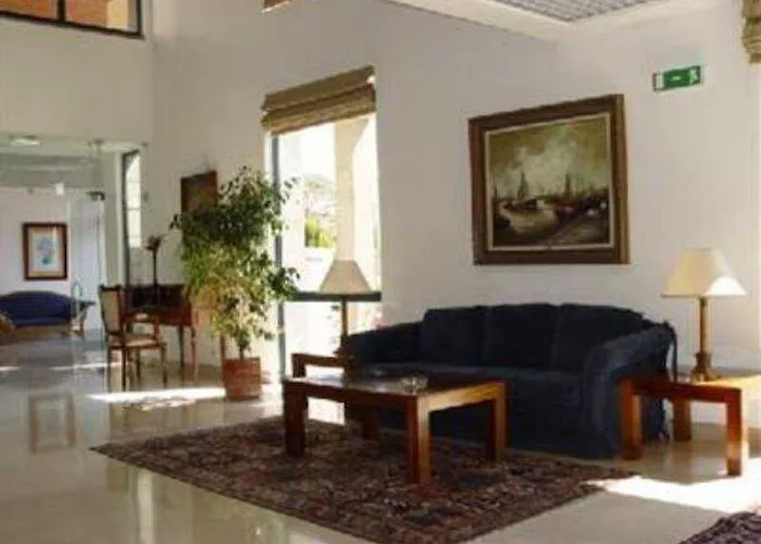 Escola Hotel 4*