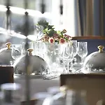 Escola 4* فونشال