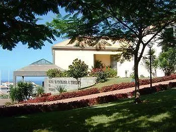 Escola Funchal (Madeira)